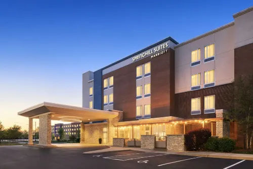 SpringHill Suites Dayton Vandalia - Park Yeri