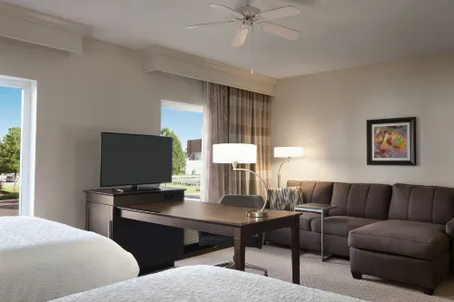 Hampton Inn & Suites Montgomery-EastChase - 2 Sao