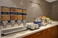 Hampton Inn & Suites Las Vegas Convention Center - breakfast