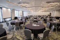 Holiday Inn & Suites CALGARY SOUTH - CONFERENCE CTR by IHG - Jakuzi