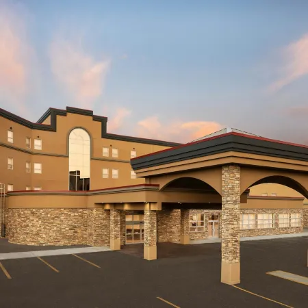 Delta Hotels Grande Prairie Airport