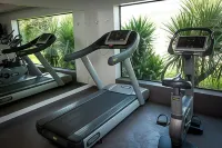 Le Clos Saint-Martin Hôtel & Spa - Gym