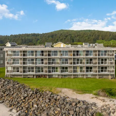 Tolovana Inn