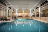 Delta Hotels Breadsall Priory Country Club - piscine