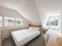 Hello Madrid Norte Hotels near Ventilla