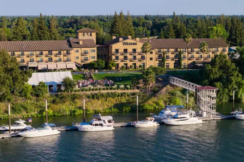 The Westin Sacramento Hotel & Marina - spa