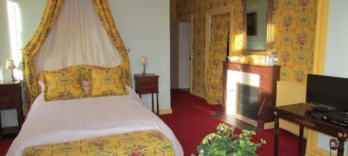 Chateau Lezat - Chambres d'Hotes-Chambre d'hôtes โรงแรมในจังหวัดเคริซ