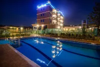 Mlex Hotel - Swimmingpools