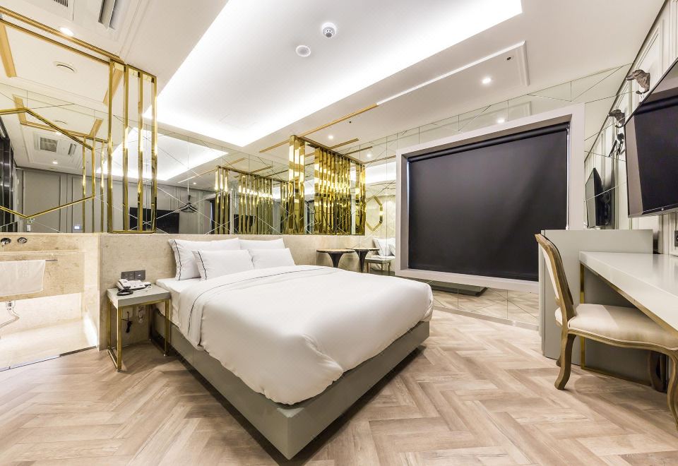 1. 포레스타 2 호..