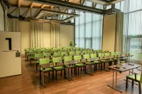 eduCARE Hotel Hotels in Treffen