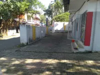 Anju Tourist Home Hotels in Kazhakuttam