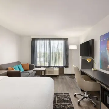 La Quinta Inn & Suites by Wyndham Dothan