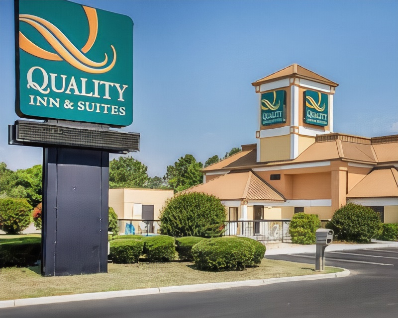 Quality Inn & Suites