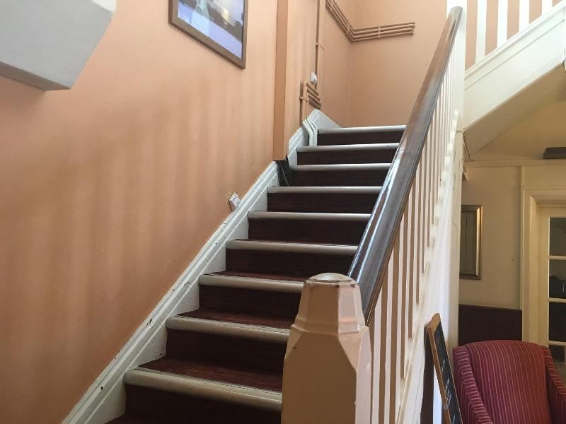 더 웰링턴 시포드 호텔