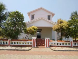 Pearl Beach Pool Villa