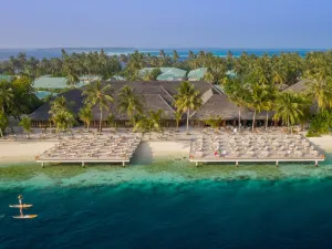 Vilamendhoo Island Resort & Spa