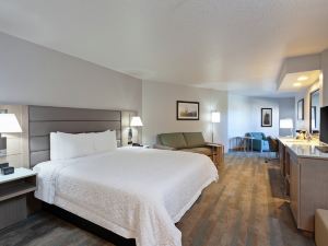 Hampton Inn and Suites Hermosa Beach