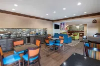 Comfort Inn & Suites - breakfast