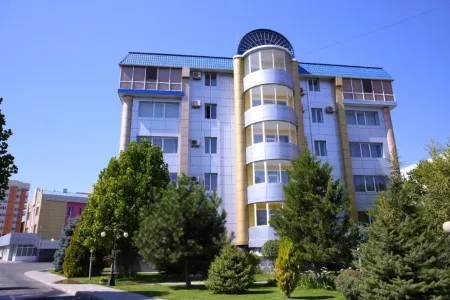 Отель "Золотой Дракон" Отели в г. Бишкек