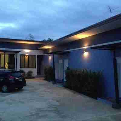 Cmon Guesthouse Hotel Exterior