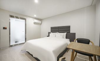Gimhae Samgye Hotel Raon
