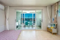 Ulsan Sea Picnic Pets Friendly Pension - piscine