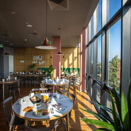 Holiday Inn TELAVI by IHG