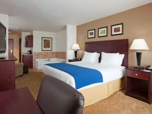 Holiday Inn Express & Suites Antigo