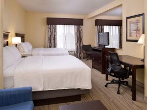 Holiday Inn Express & Suites Nampa - Idaho Center