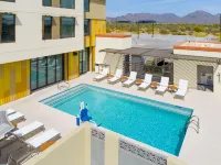 Hyatt House North Scottsdale Hotels near Desert View