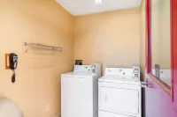 슈어스테이 호텔 바이 베스트 웨스턴 브런즈윅