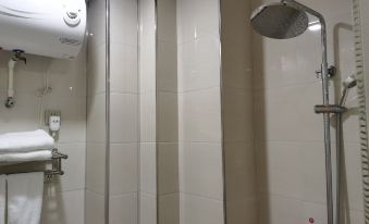 Hongguoer Homestay (Yuhua East Road)