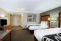 La Quinta Inn & Suites by Wyndham Tucson Airport - Gym