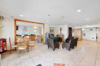 Days Inn by Wyndham Portage Hotels in Portage
