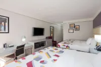La Quinta Inn & Suites by Wyndham Mobile - Daphne Hotels in Spanish Fort