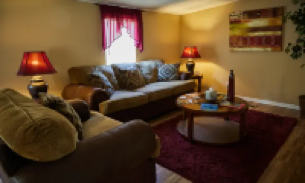 Pleasant Days Lodging Tropical Master Suite