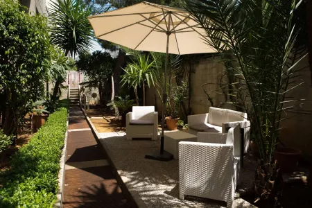 Marbela Apartments & Suites