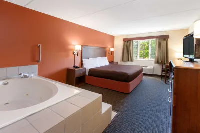 AmericInn by Wyndham Silver City Hôtels à : Carp Lake Township