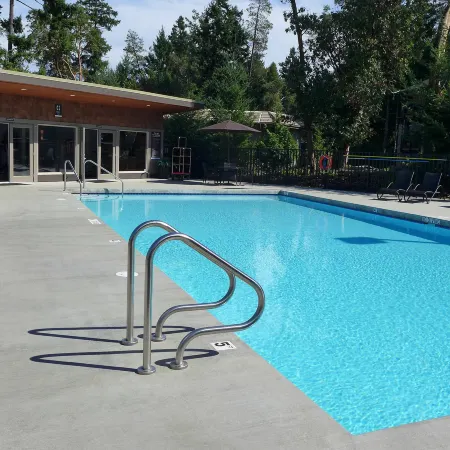 Sunrise Ridge Waterfront Resort