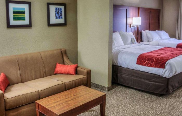 Comfort Suites Plymouth Near US-30