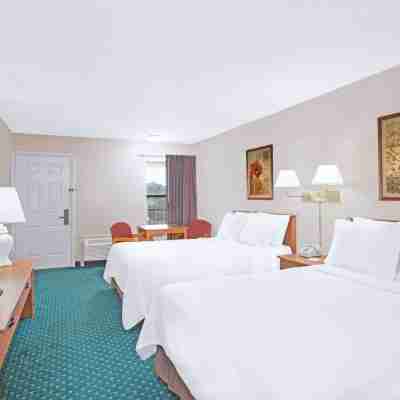 Days Inn by Wyndham Wytheville Rooms