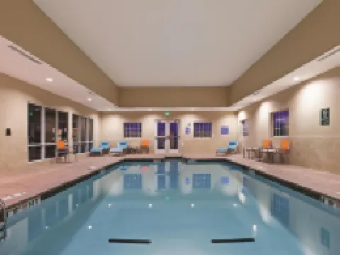 La Quinta Inn & Suites by Wyndham Clinton Historic Route 66 Hoteles en Condado de Custer