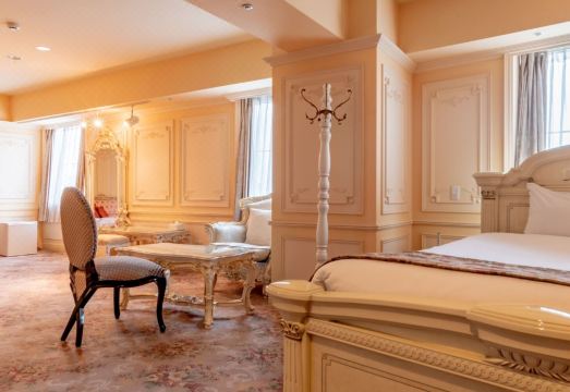 5. 쇼난 크리스탈 ..