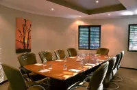 Cresta Marang Gardens Hotel - parkir