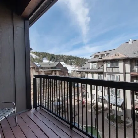 Condo with Ski Resort View Private Balcony - Fraser Crossing/Founders Pointe Premium-Rated 3619