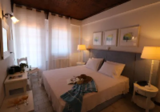 Boutique Hotel Kentrikon & Bungalows