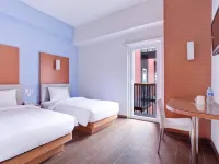 Amaris Hotel Pratama Nusa Dua Hotels near BTDC