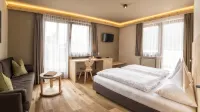 Autentis Hotels in Mitterolang