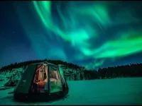 Mountain Glass Room Luxury Getaway for 2 Wild Nature Experience in Sweden