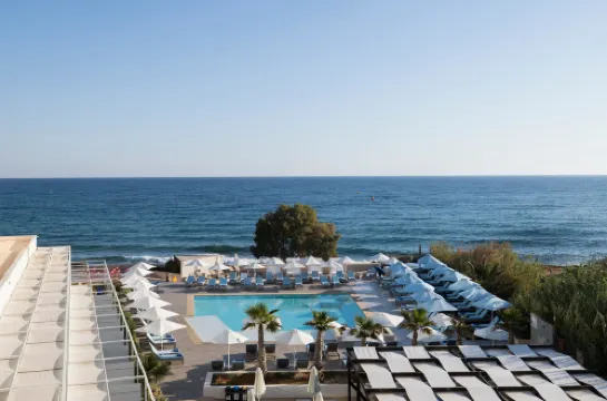 I Resort Beach Hotel & Spa